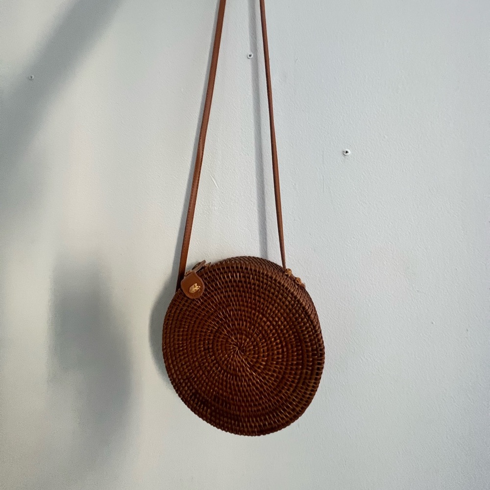 Woven Round Purse